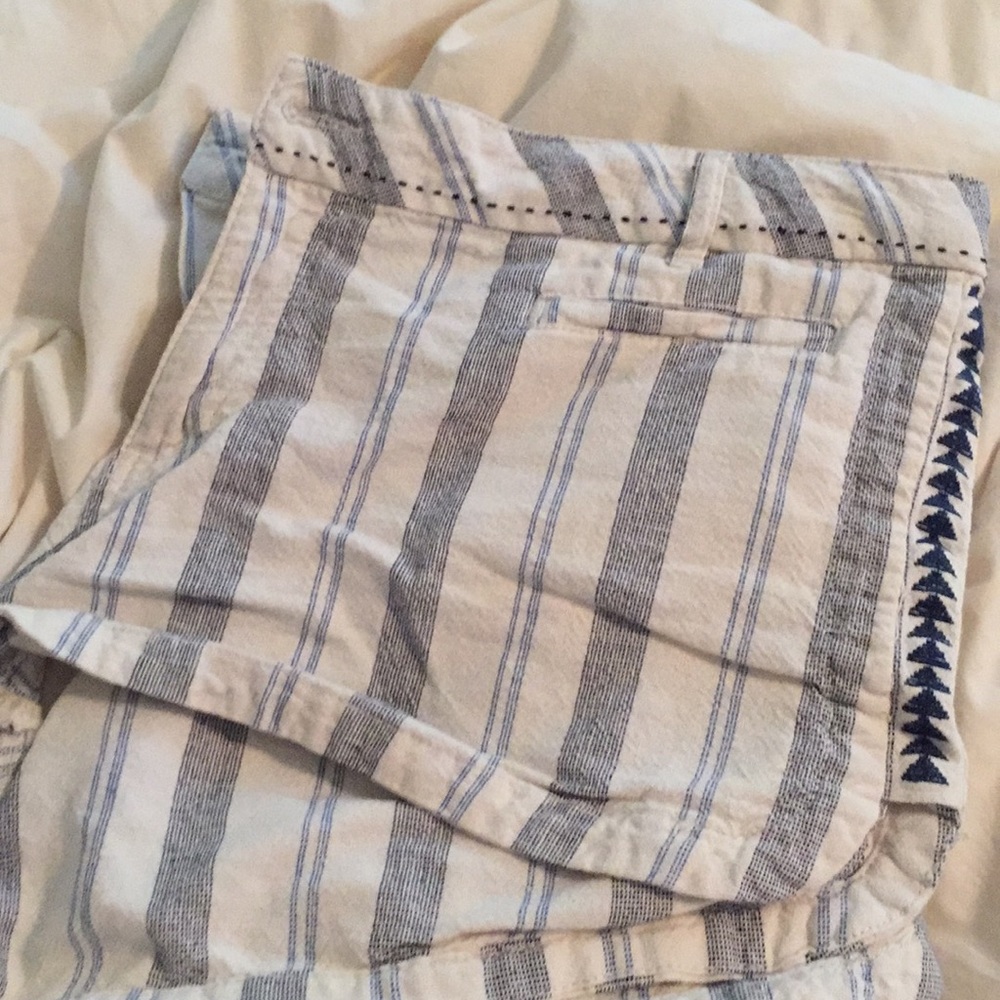 Navy and white shorts, great condition